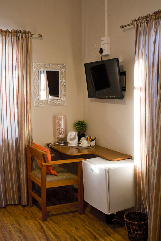 Omaruru Guesthouse Buitenkant foto